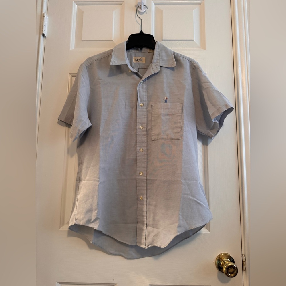 Levi’s Cowboy Logo Button Up